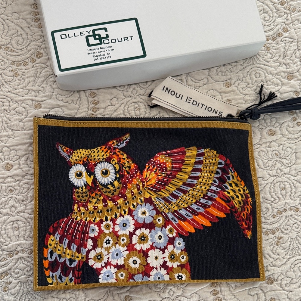 Inoui Editions Owl Pouch